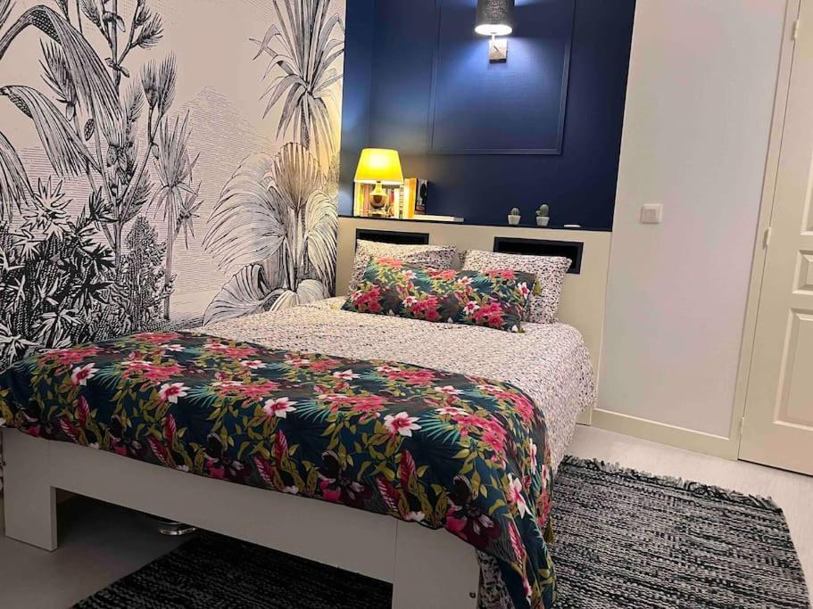 Le Pawlina Apartment Нант Екстериор снимка