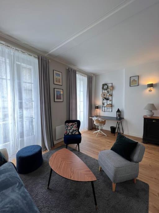 Le Pawlina Apartment Нант Екстериор снимка