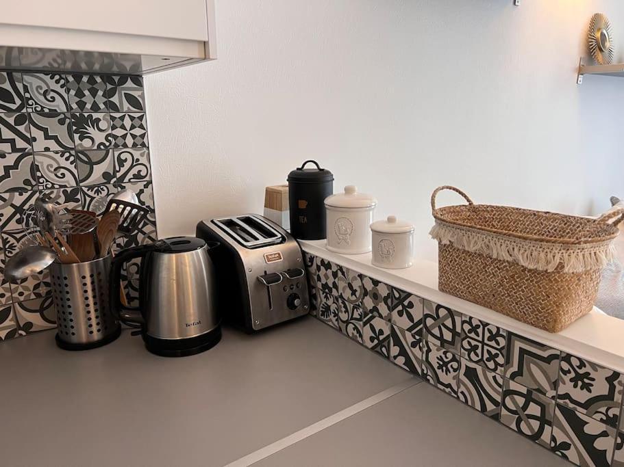 Le Pawlina Apartment Нант Екстериор снимка